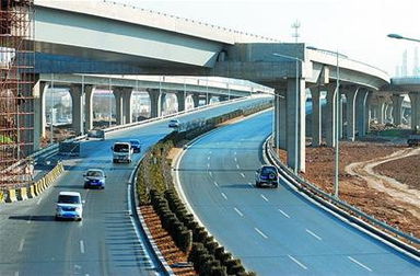 环湾滨海路将对接桥隧 青岛9亿改善大交通